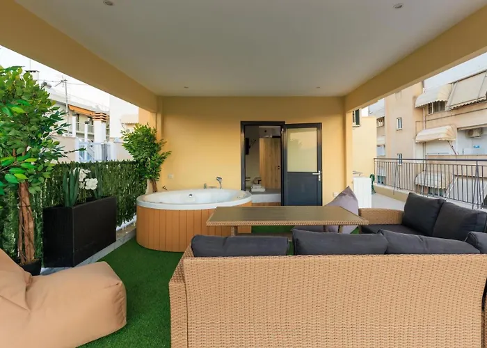 Aiolos Rooftop Juccuzi With View Near New Smyrni Square